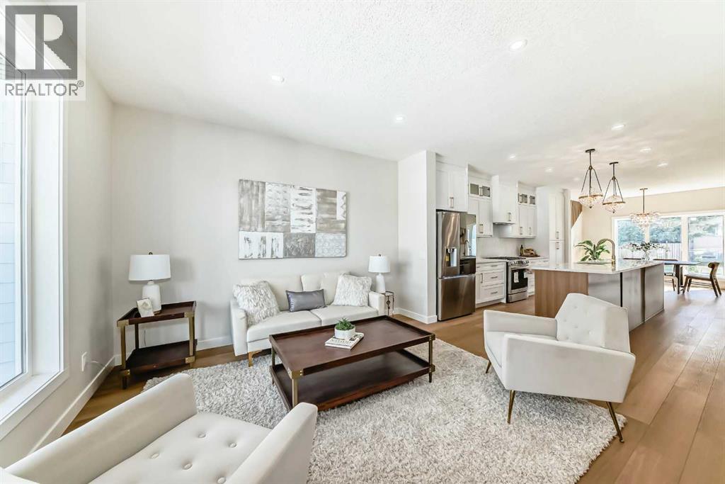 4816 70 Street Nw, Calgary, Alberta  T3B 2K6 - Photo 9 - A2232447