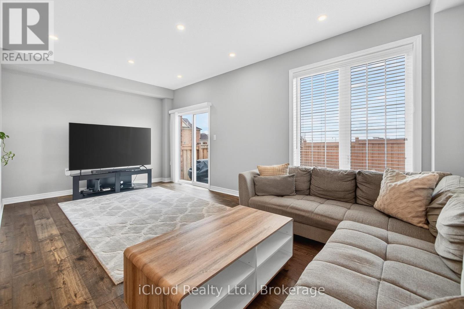 617 Mockridge Terrace, Milton, Ontario L9T 7V2 - Photo 18 - W12547340