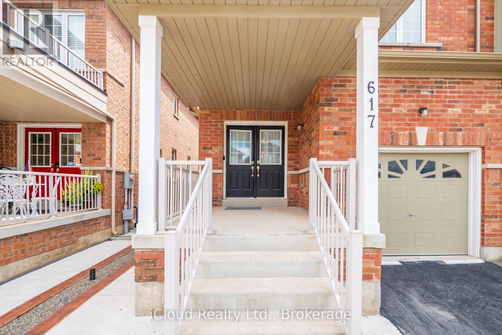 617 Mockridge Terrace, Milton, Ontario L9T 7V2 - Photo 4 - W12547340