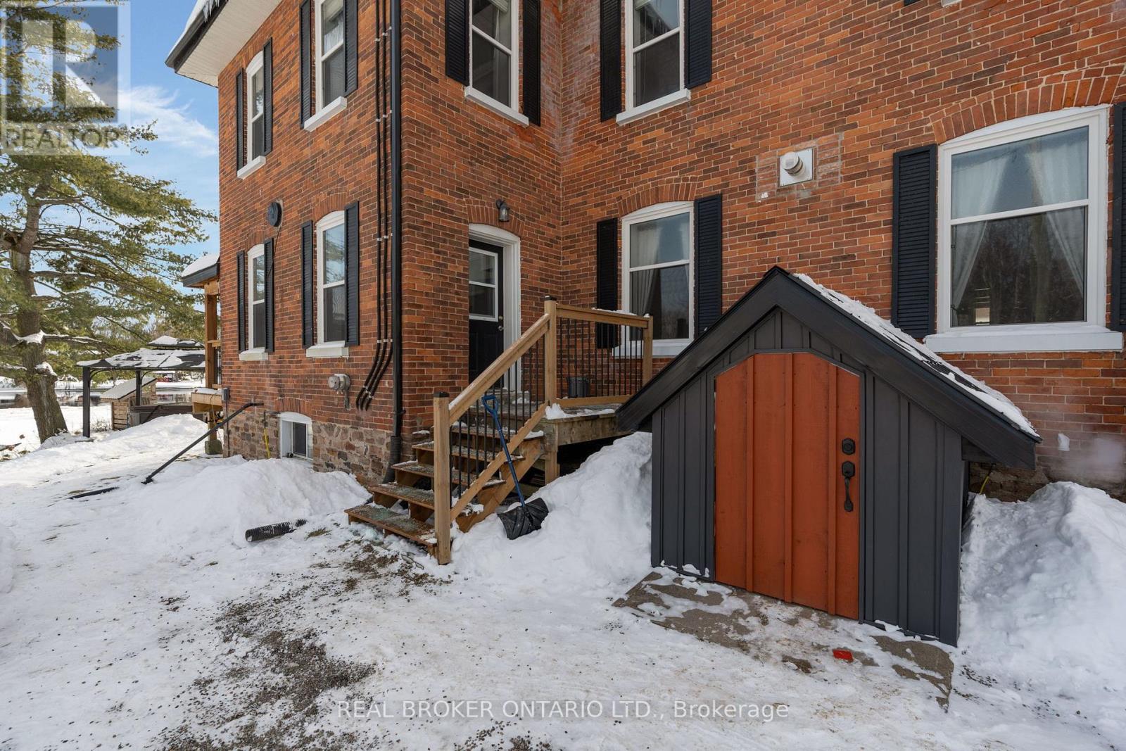 1002 Cowbell Lane, Gravenhurst, Ontario  P0E 1N0 - Photo 7 - X12312892