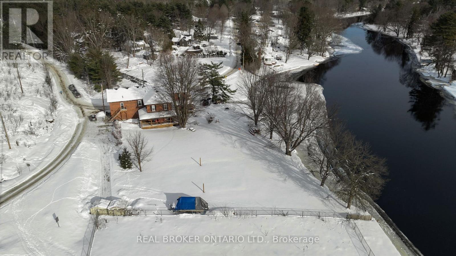 1002 Cowbell Lane, Gravenhurst, Ontario  P0E 1N0 - Photo 43 - X12312892