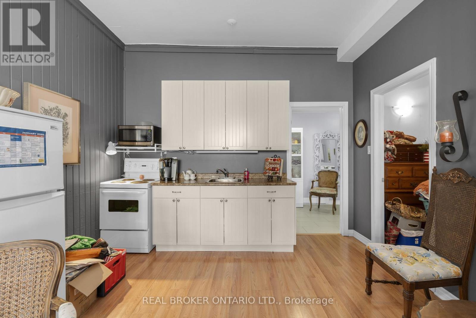 1002 Cowbell Lane, Gravenhurst, Ontario  P0E 1N0 - Photo 41 - X12312892