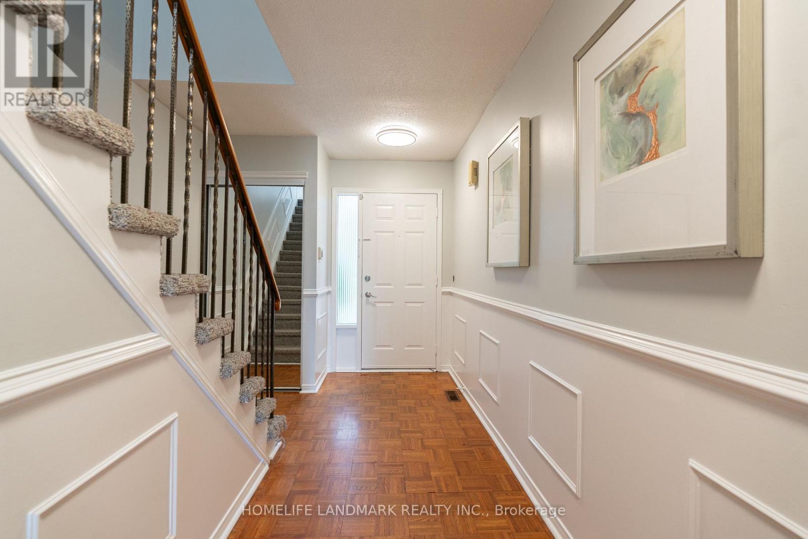 3108 Plum Tree Crescent, Mississauga, Ontario  L5N 4W9 - Photo 7 - W12465662