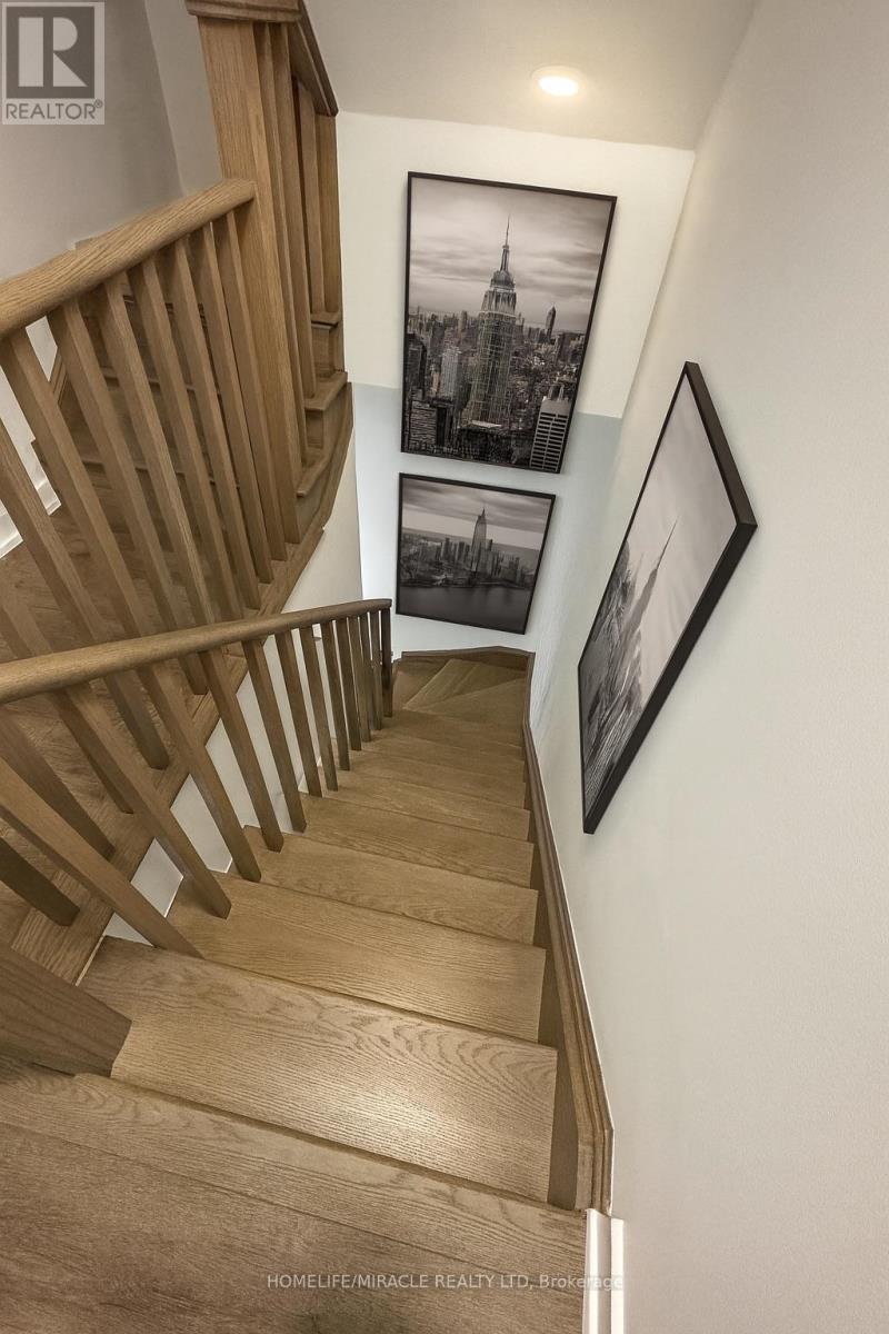 234 Dalhousie Street, Vaughan, Ontario L4L 9S1 - Photo 3 - N12545990