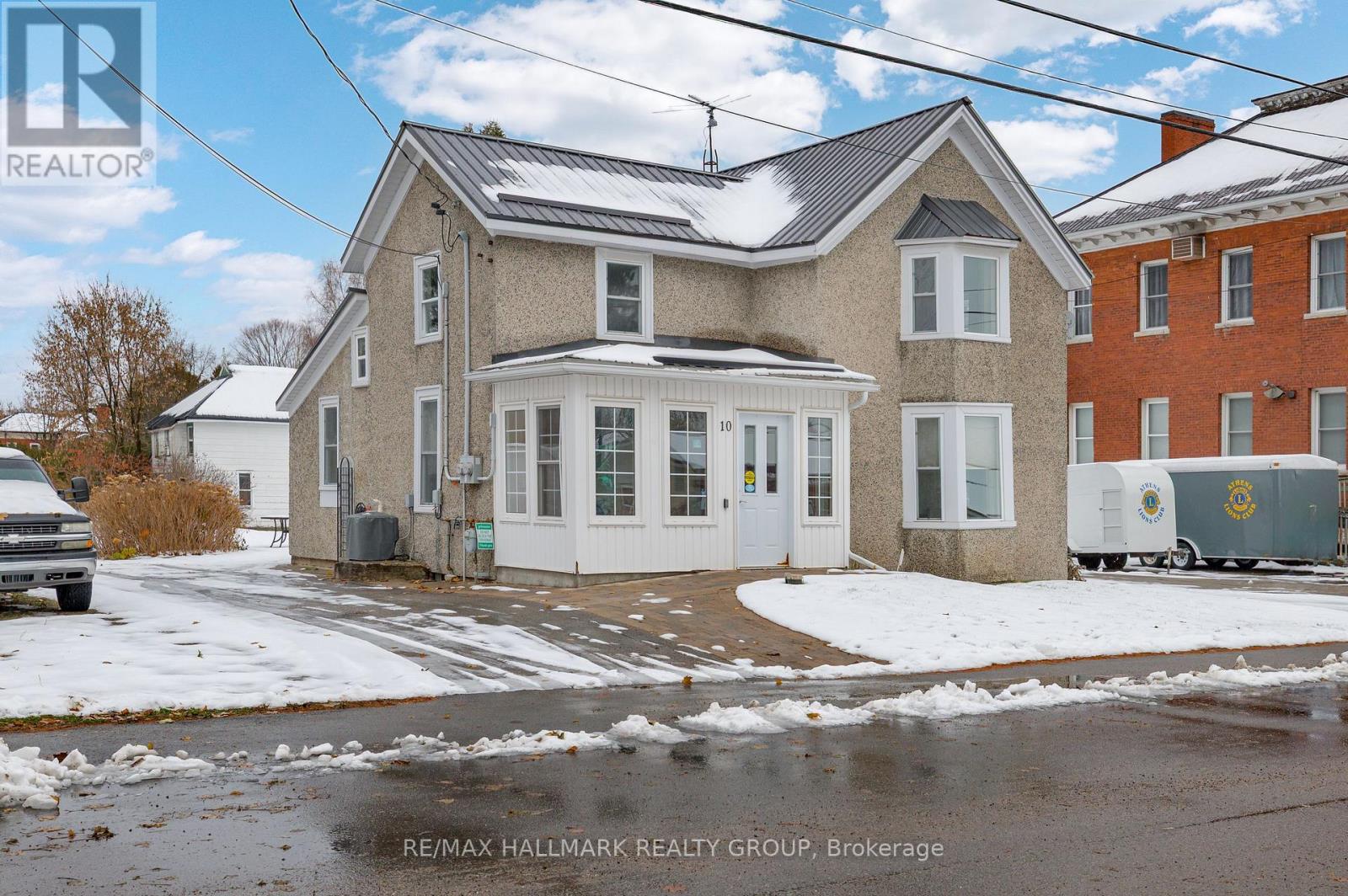 1 - 10 Wellington Street E, Athens, Ontario K0E 1B0 - Photo 1 - X12547884