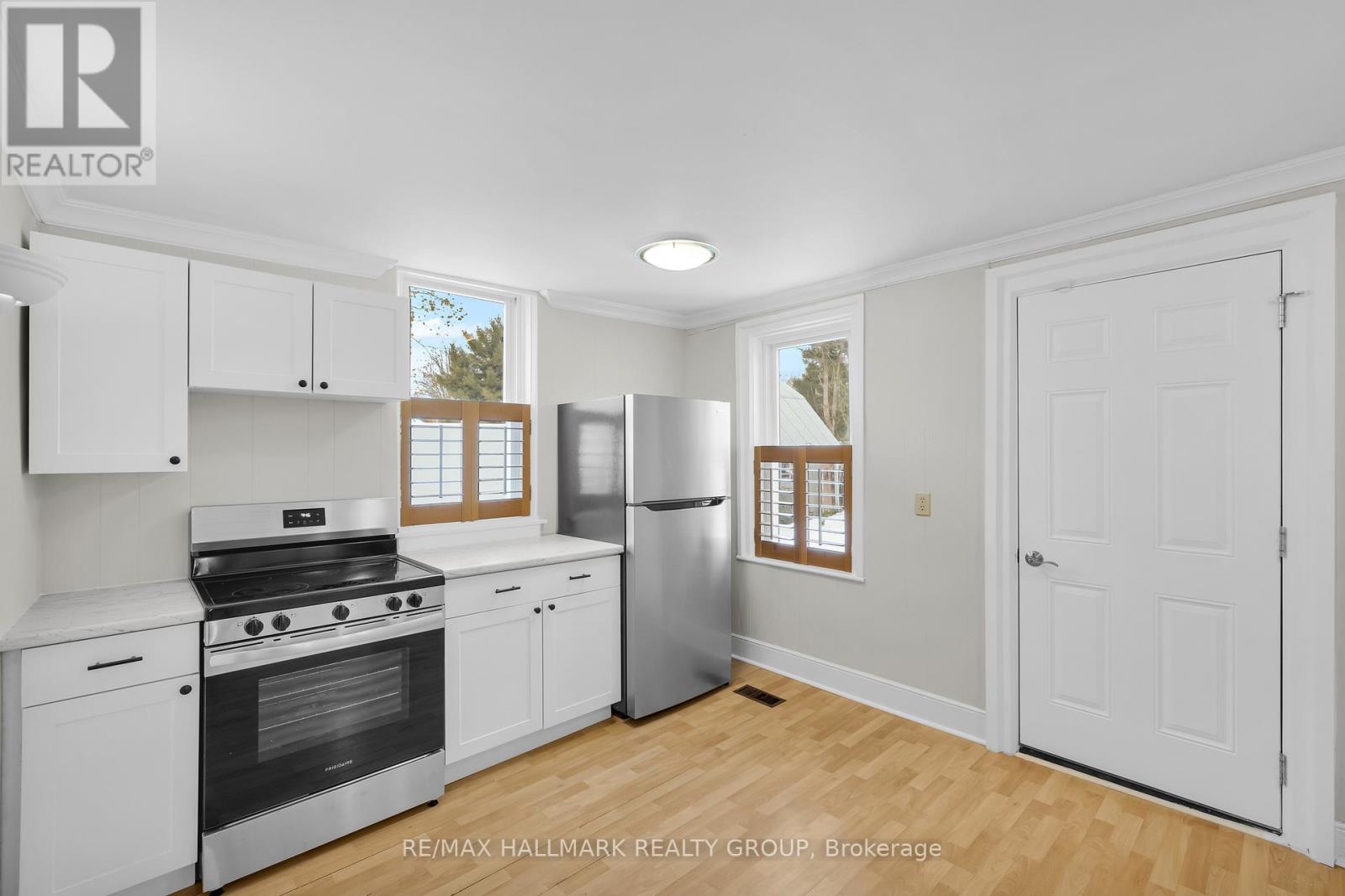 1 - 10 Wellington Street E, Athens, Ontario K0E 1B0 - Photo 13 - X12547884