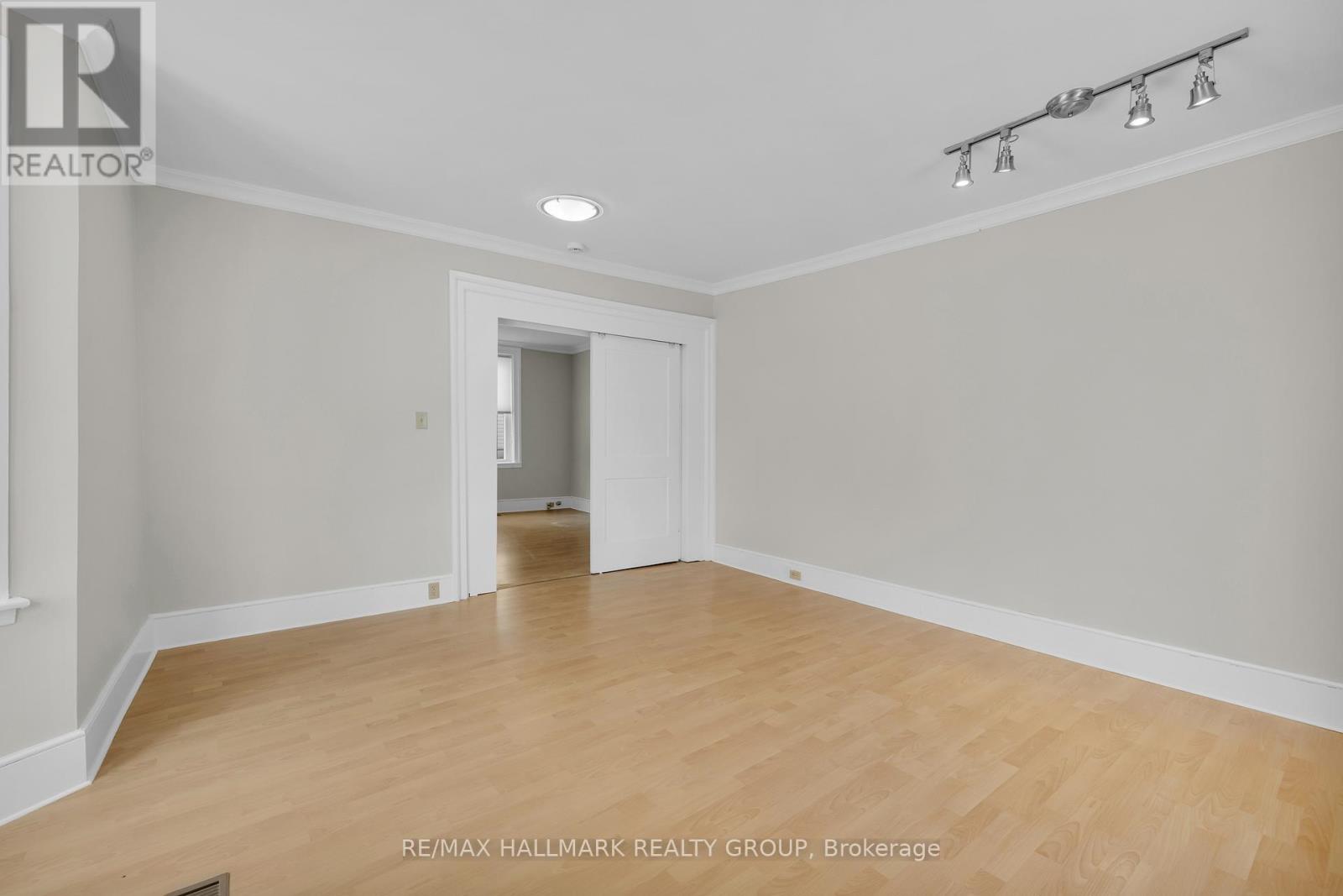 1 - 10 Wellington Street E, Athens, Ontario K0E 1B0 - Photo 9 - X12547884