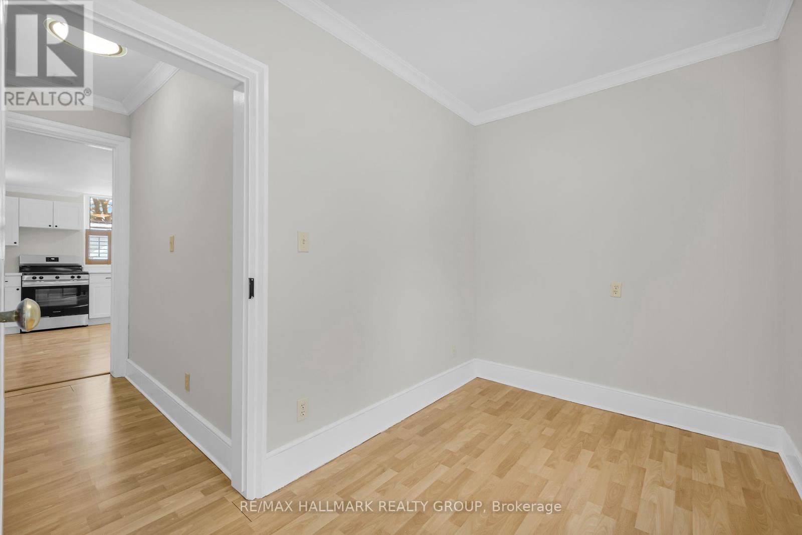 10 Wellington Street E, Athens, Ontario K0E 1B0 - Photo 14 - X12547888