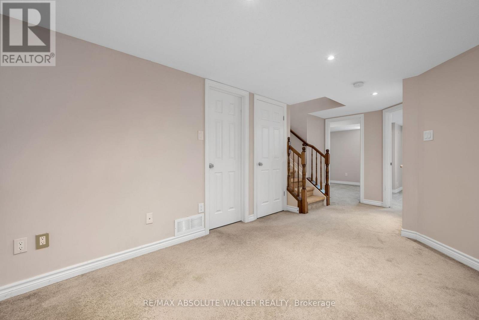 A - 262 Titanium Private, Ottawa, Ontario K1C 0A5 - Photo 19 - X12354121