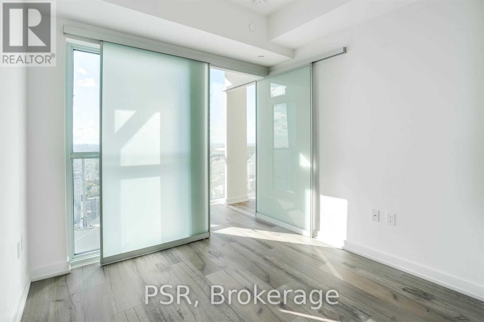 5004 - 1 Yorkville Avenue, Toronto, Ontario M4W 1L1 - Photo 7 - C12546960