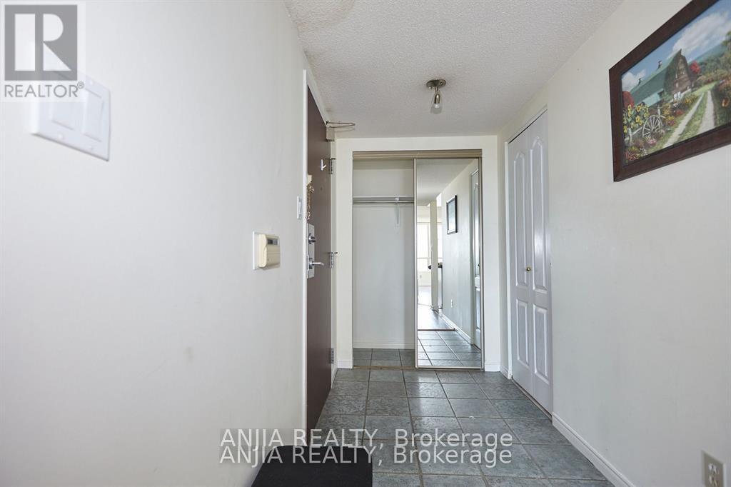 1206 - 5765 Yonge Street N, Toronto, Ontario  M2M 4H9 - Photo 9 - C12547862