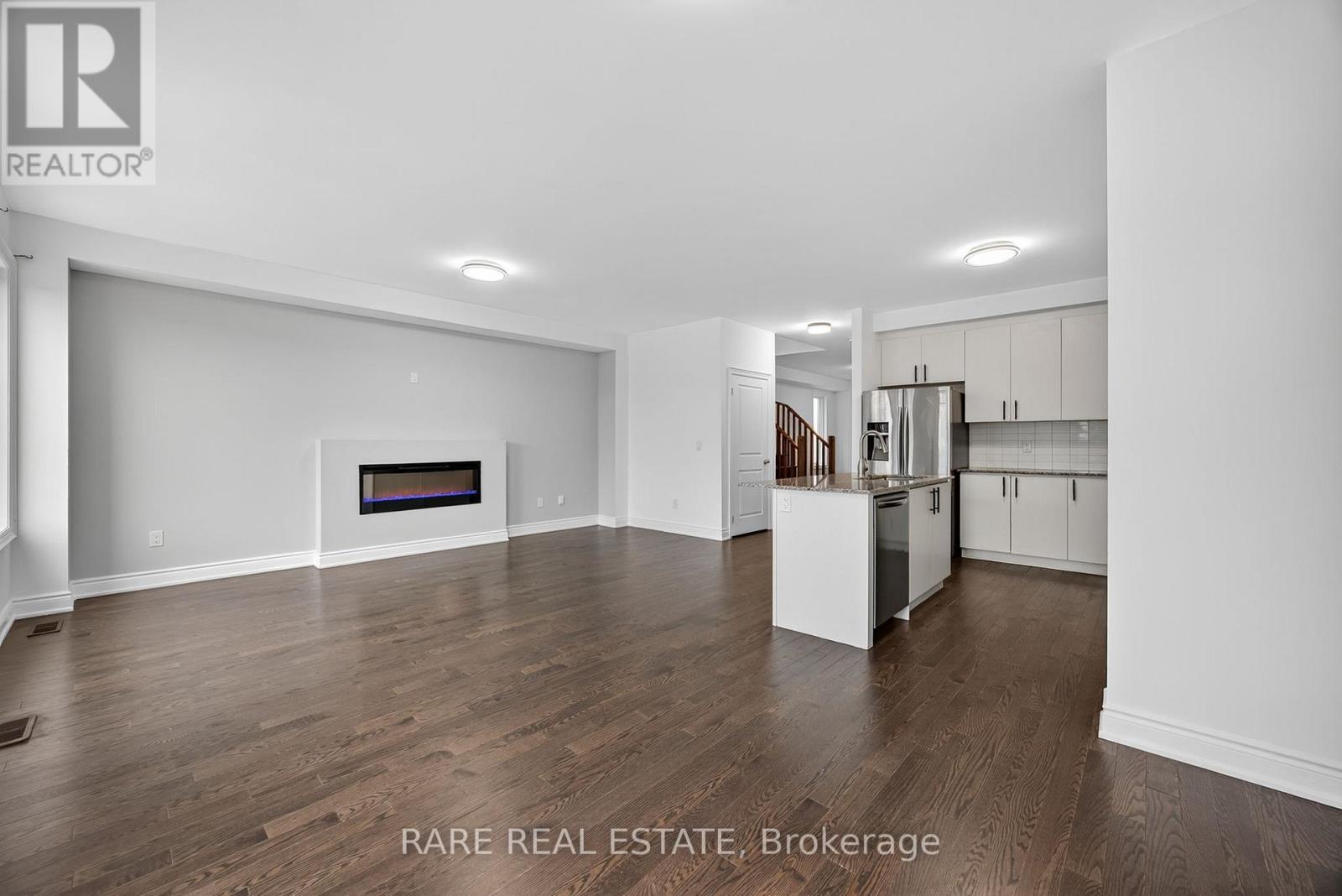 2131 Wilson Street, Innisfil, Ontario  L9S 0N8 - Photo 11 - N12547874