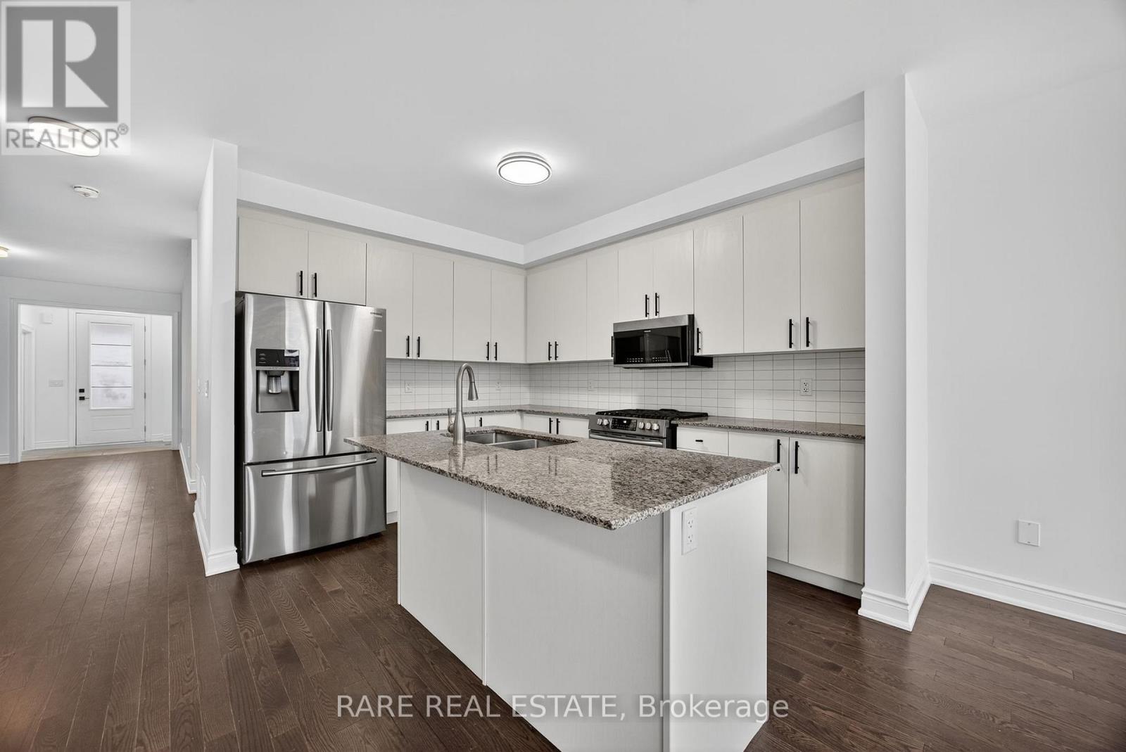 2131 Wilson Street, Innisfil, Ontario  L9S 0N8 - Photo 12 - N12547874