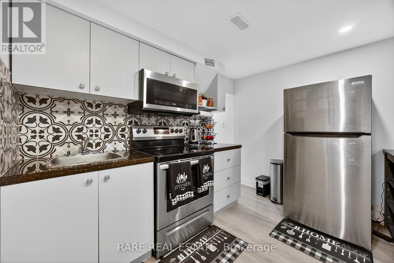 2131 Wilson Street, Innisfil, Ontario  L9S 0N8 - Photo 24 - N12547874