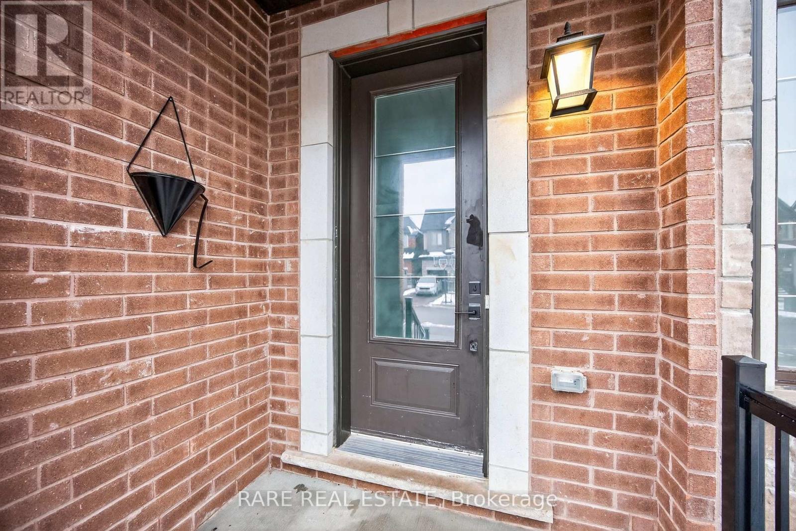 2131 Wilson Street, Innisfil, Ontario  L9S 0N8 - Photo 4 - N12547874