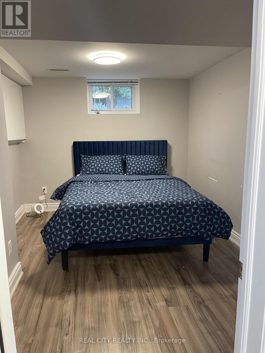 47 Ladyslipper Court, Markham, Ontario  L3T 2S6 - Photo 10 - N12547882