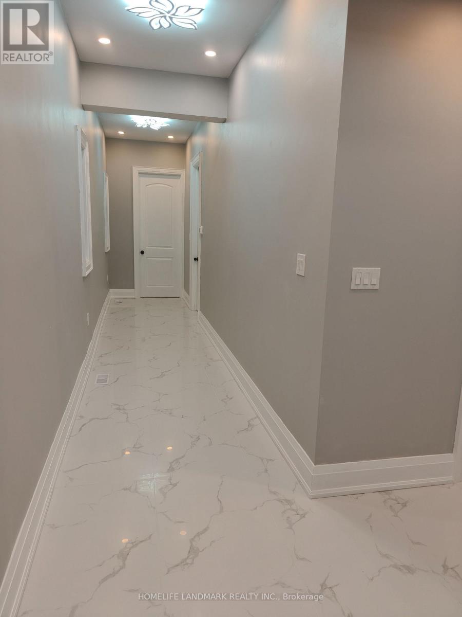 26 Diamondwood Drive, Caledon, Ontario  L7E 4H6 - Photo 7 - W12547856