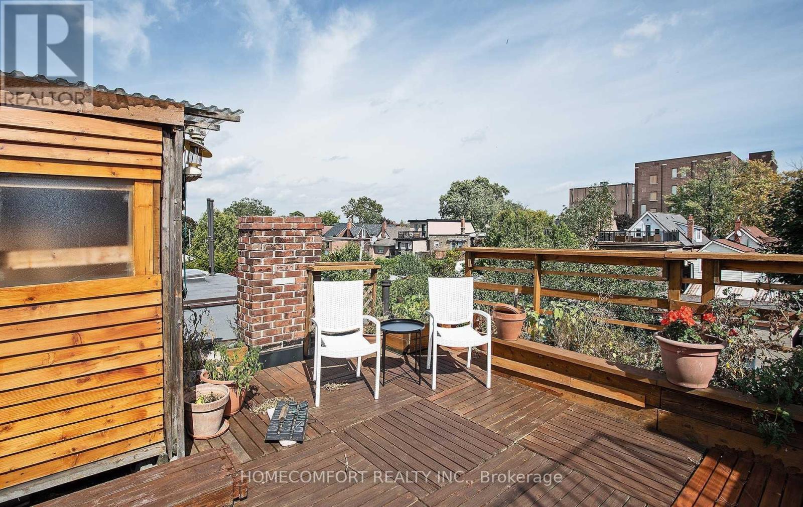 Upper - 11 Pauline Avenue, Toronto, Ontario  M6H 3M7 - Photo 18 - W12547898