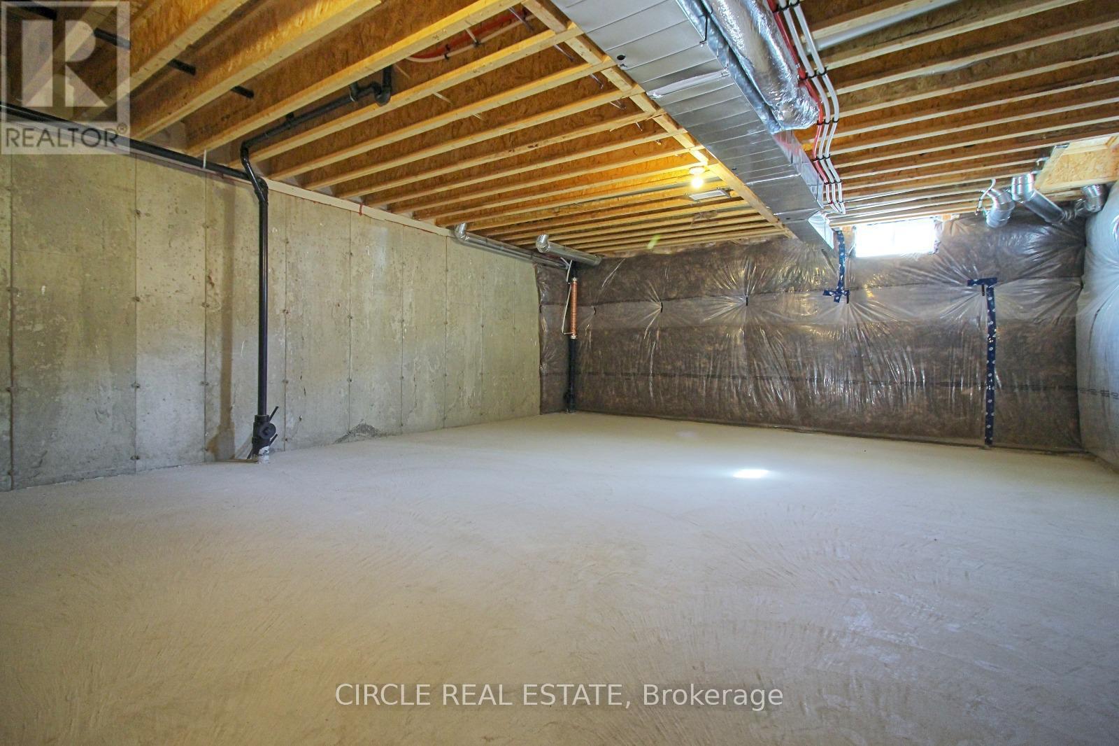 37 - 400 Newman Drive, Cambridge, Ontario  N1S 0E8 - Photo 22 - X12547872