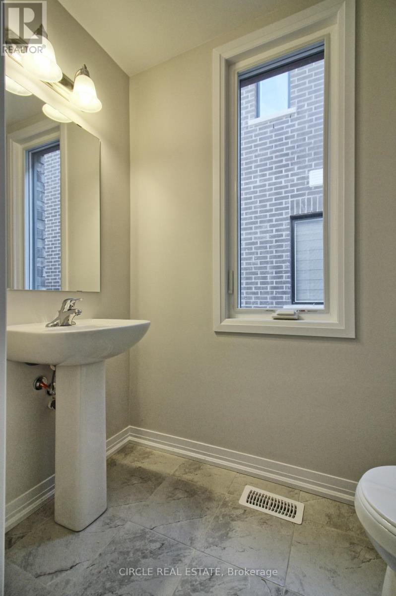 37 - 400 Newman Drive, Cambridge, Ontario  N1S 0E8 - Photo 9 - X12547872