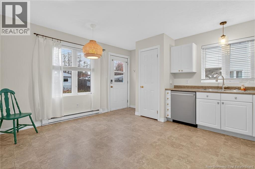 24 Briarlea Drive, Moncton, New Brunswick  E1G 2E9 - Photo 7 - NB130167