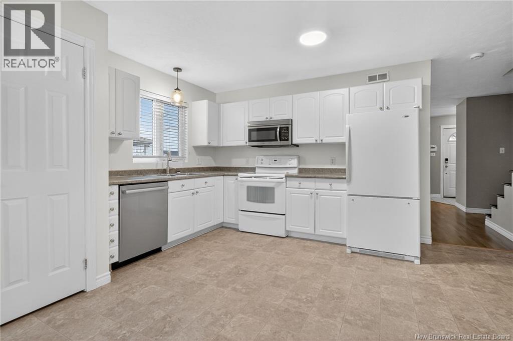 24 Briarlea Drive, Moncton, New Brunswick  E1G 2E9 - Photo 6 - NB130167
