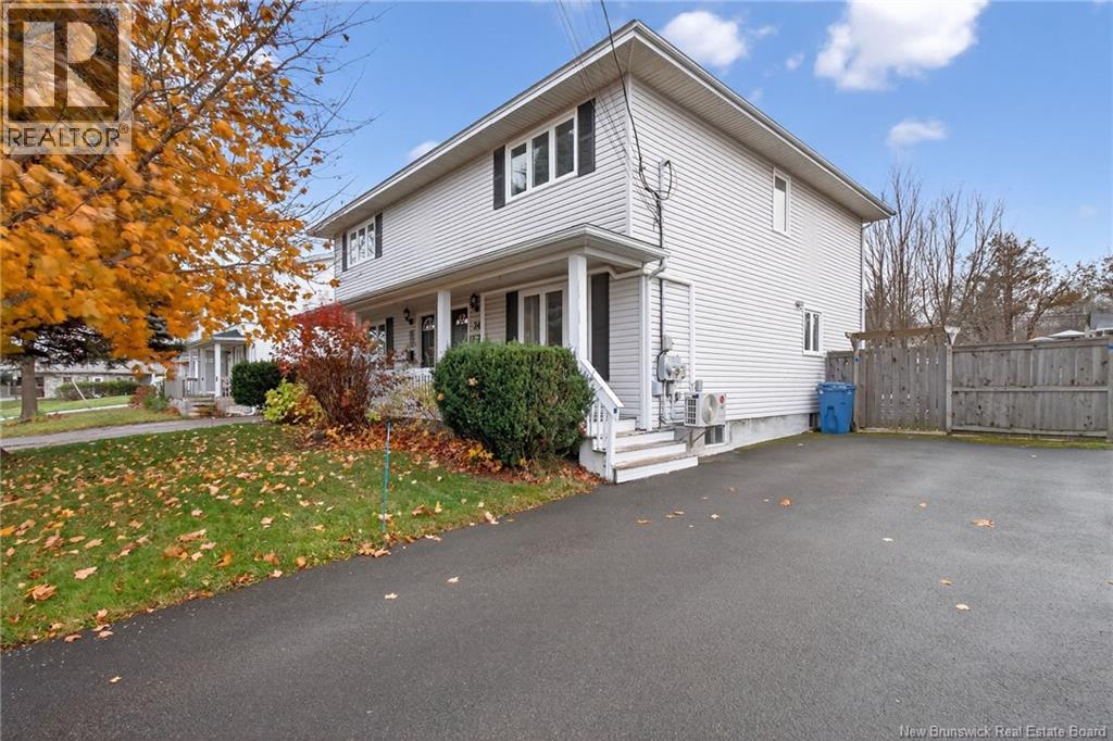 24 Briarlea Drive, Moncton, New Brunswick  E1G 2E9 - Photo 2 - NB130167