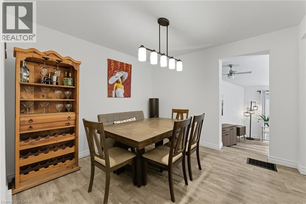 239 East 22nd Street, Hamilton, Ontario  L8V 2V8 - Photo 10 - 40771223