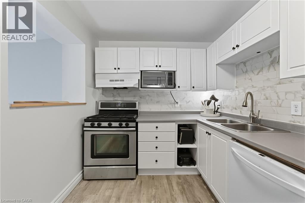 239 East 22nd Street, Hamilton, Ontario  L8V 2V8 - Photo 6 - 40771223