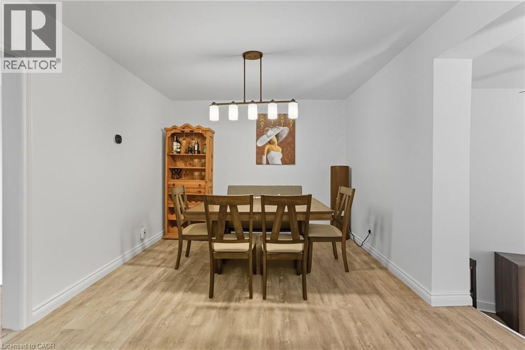 239 East 22nd Street, Hamilton, Ontario  L8V 2V8 - Photo 9 - 40771223