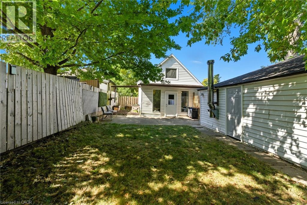 239 East 22nd Street, Hamilton, Ontario  L8V 2V8 - Photo 38 - 40771223