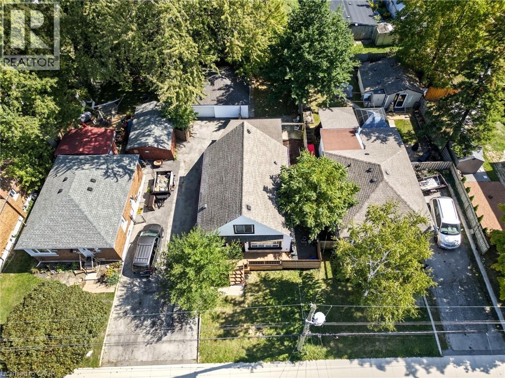 239 East 22nd Street, Hamilton, Ontario  L8V 2V8 - Photo 41 - 40771223