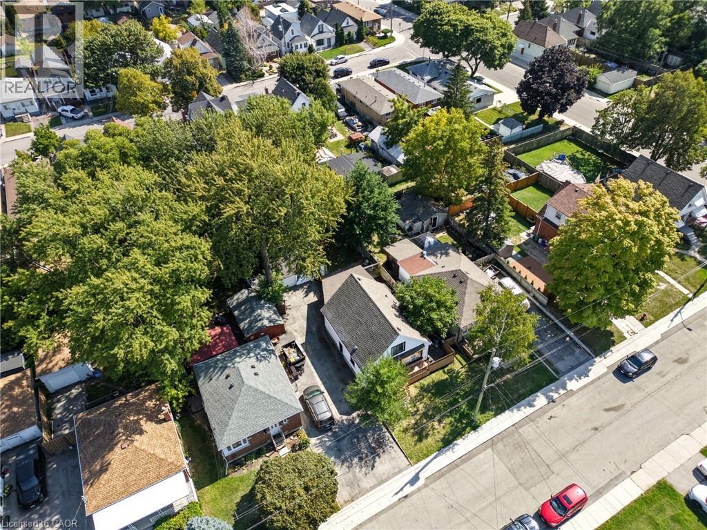 239 East 22nd Street, Hamilton, Ontario  L8V 2V8 - Photo 43 - 40771223