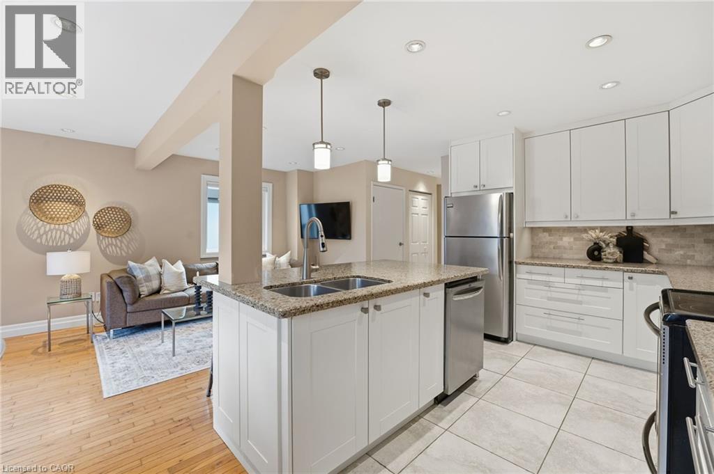 2200 Glenwood School Drive Unit# 16, Burlington, Ontario  L7R 4H5 - Photo 7 - 40784397