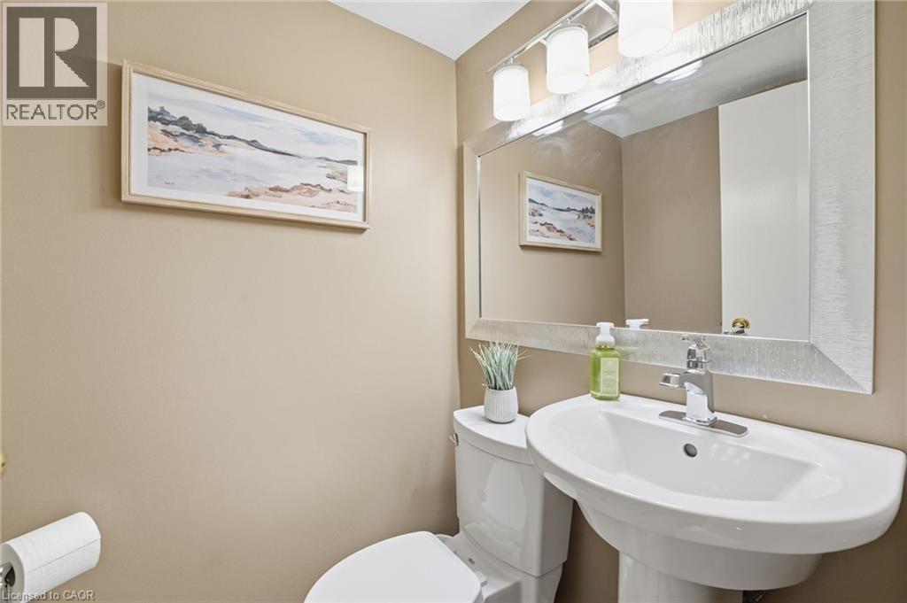 2200 Glenwood School Drive Unit# 16, Burlington, Ontario  L7R 4H5 - Photo 14 - 40784397