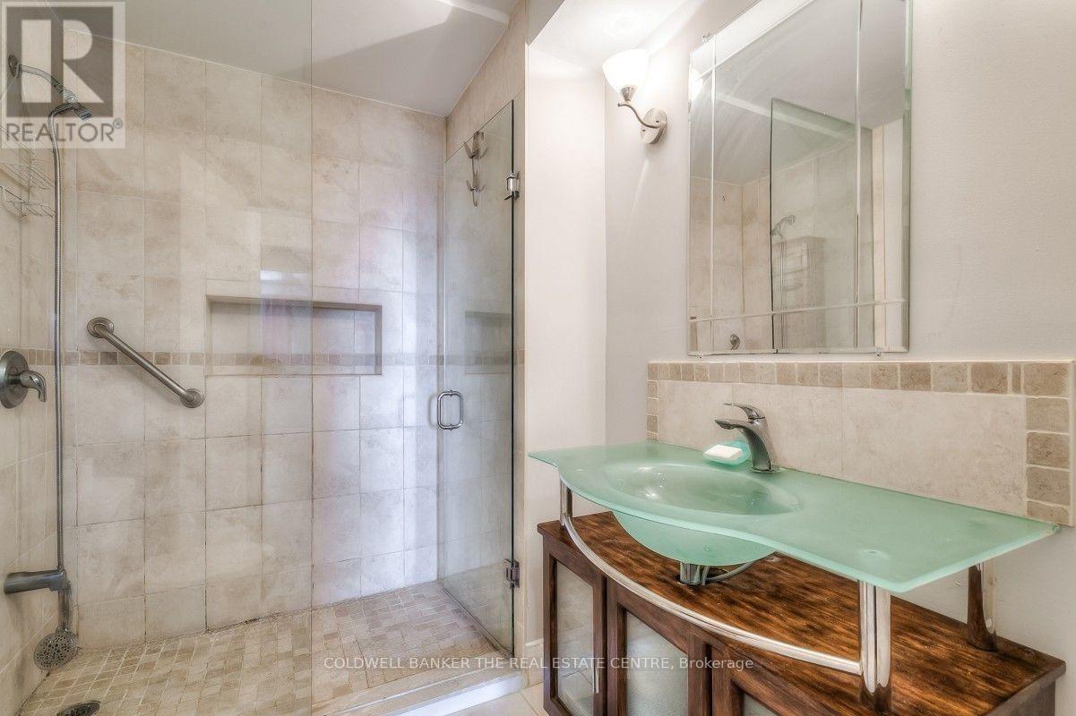 146 Mintwood Drive, Toronto, Ontario  M2M 3A9 - Photo 14 - C12547914