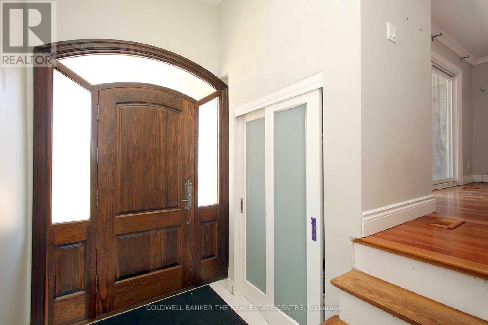 146 Mintwood Drive, Toronto, Ontario  M2M 3A9 - Photo 3 - C12547914