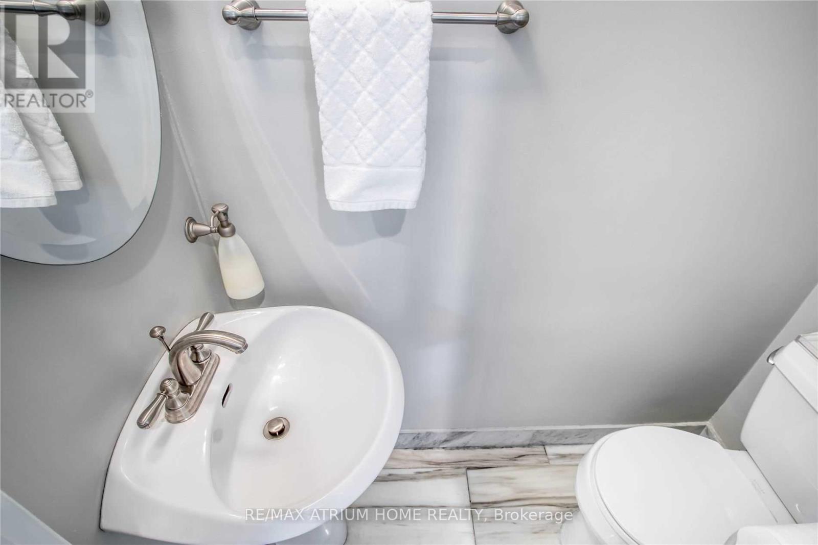 320 Hillsdale Avenue E, Toronto, Ontario  M4S 1T8 - Photo 7 - C12547928