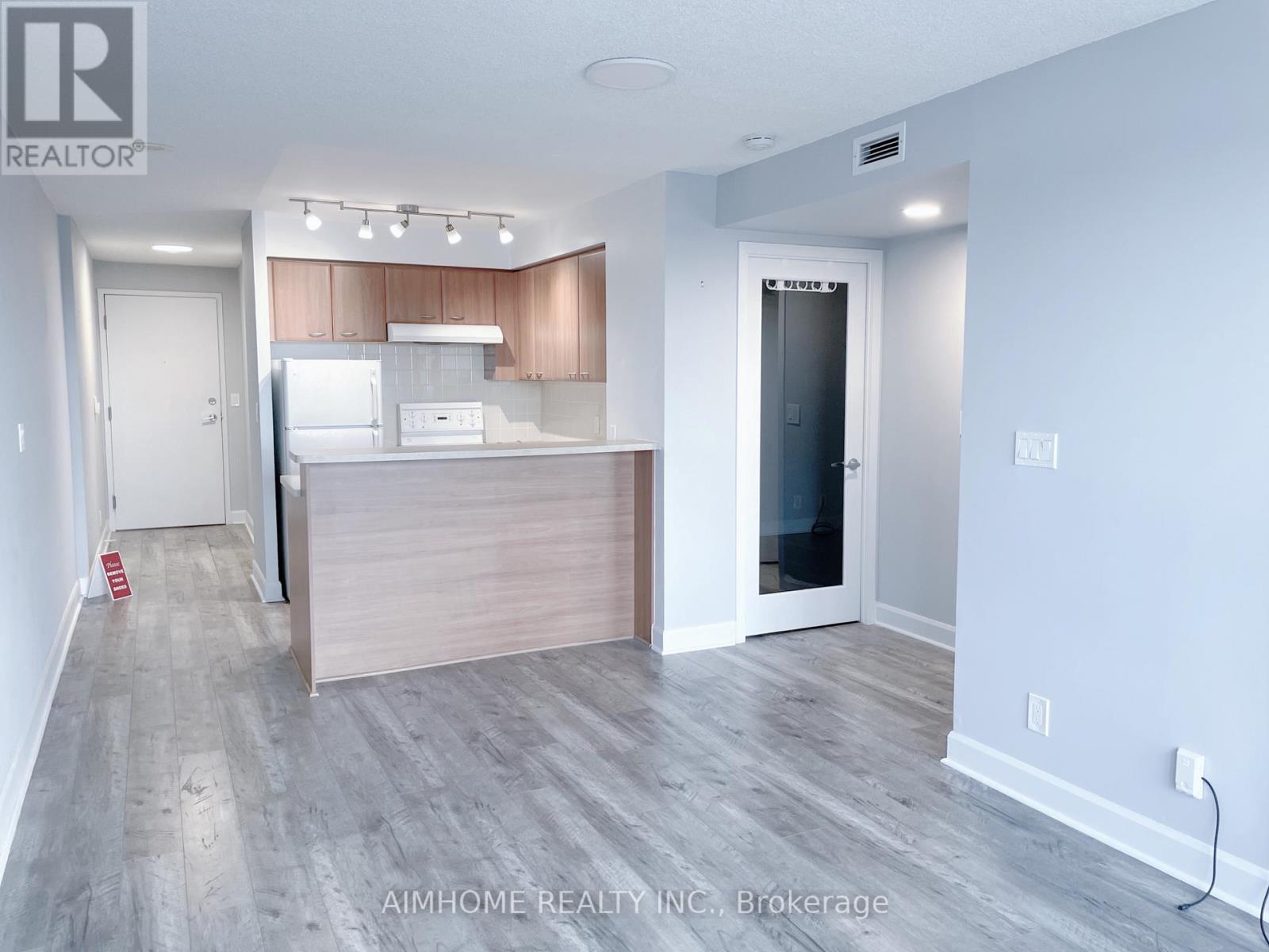 1101 - 36 Lee Centre Drive, Toronto, Ontario  M1H 3K2 - Photo 3 - E12547920