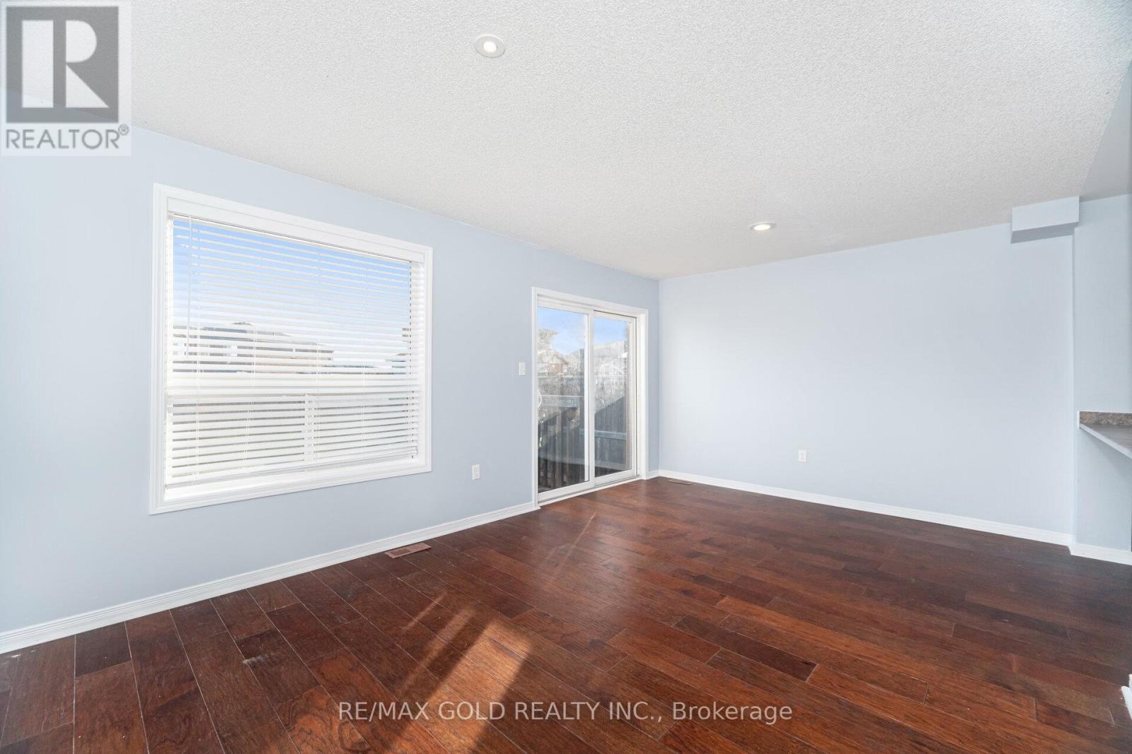 1377 Benson Street, Innisfil, Ontario  L9S 0C7 - Photo 15 - N12546682