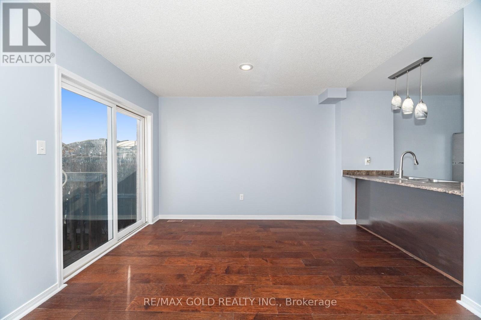 1377 Benson Street, Innisfil, Ontario  L9S 0C7 - Photo 14 - N12546682