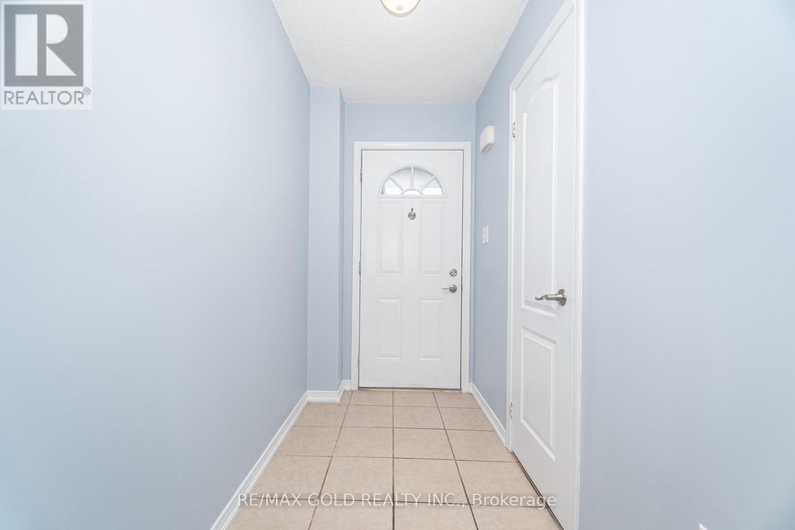 1377 Benson Street, Innisfil, Ontario  L9S 0C7 - Photo 7 - N12546682