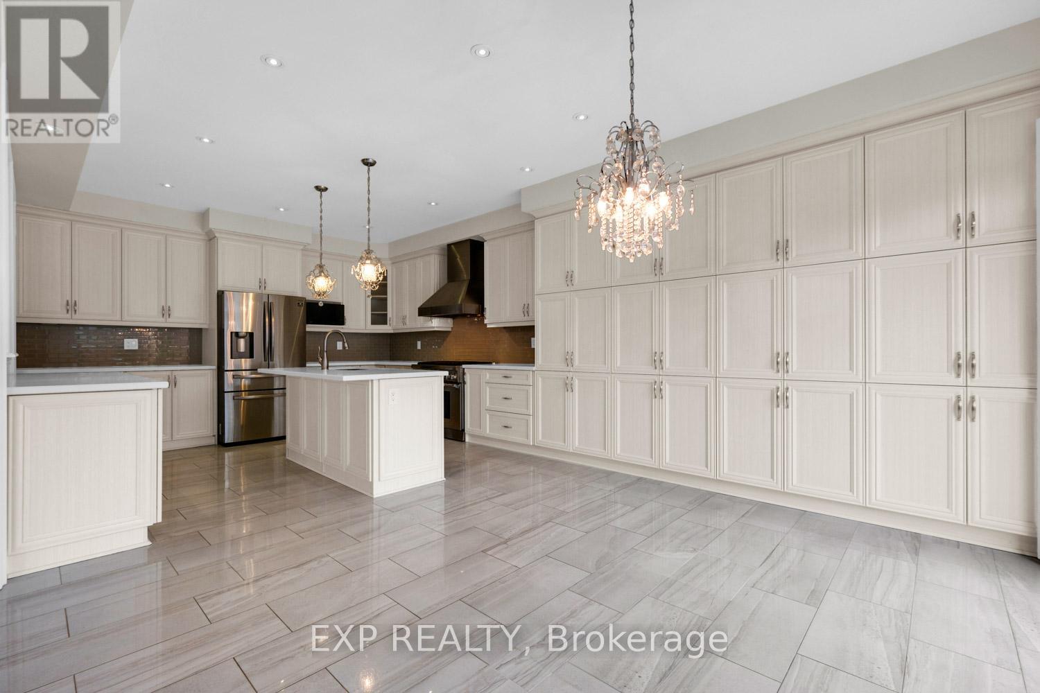 1343 Lawson Street, Innisfil, Ontario  L9S 0K8 - Photo 3 - N12547924