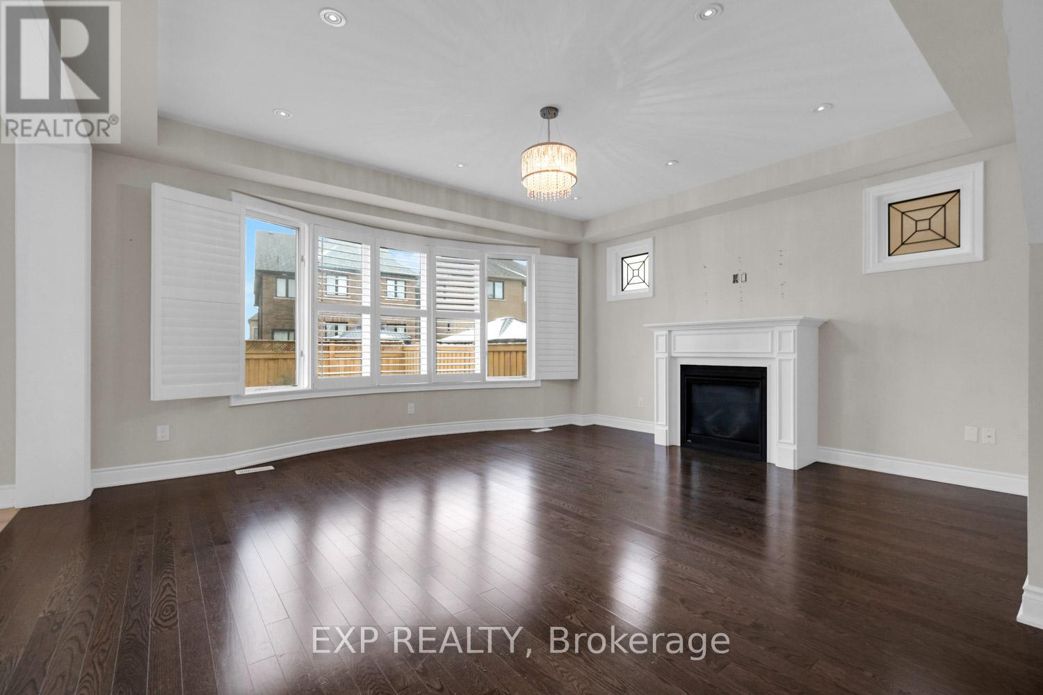 1343 Lawson Street, Innisfil, Ontario  L9S 0K8 - Photo 6 - N12547924