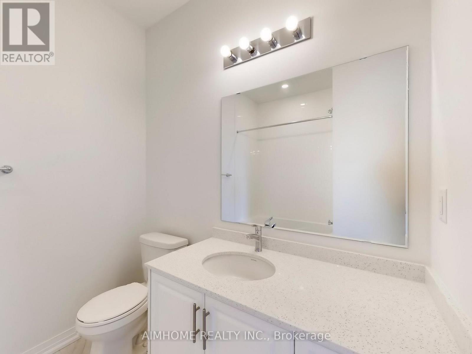 34 Kamper Avenue, Richmond Hill, Ontario  L4E 1A2 - Photo 13 - N12547926