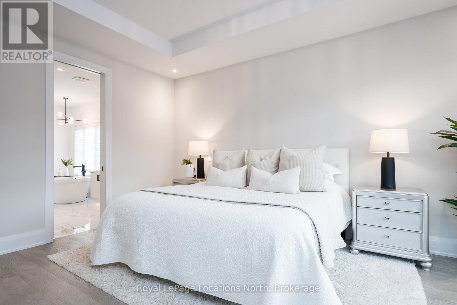 120 Tekiah Road, Blue Mountains, Ontario N0H 1J0 - Photo 16 - X12541342