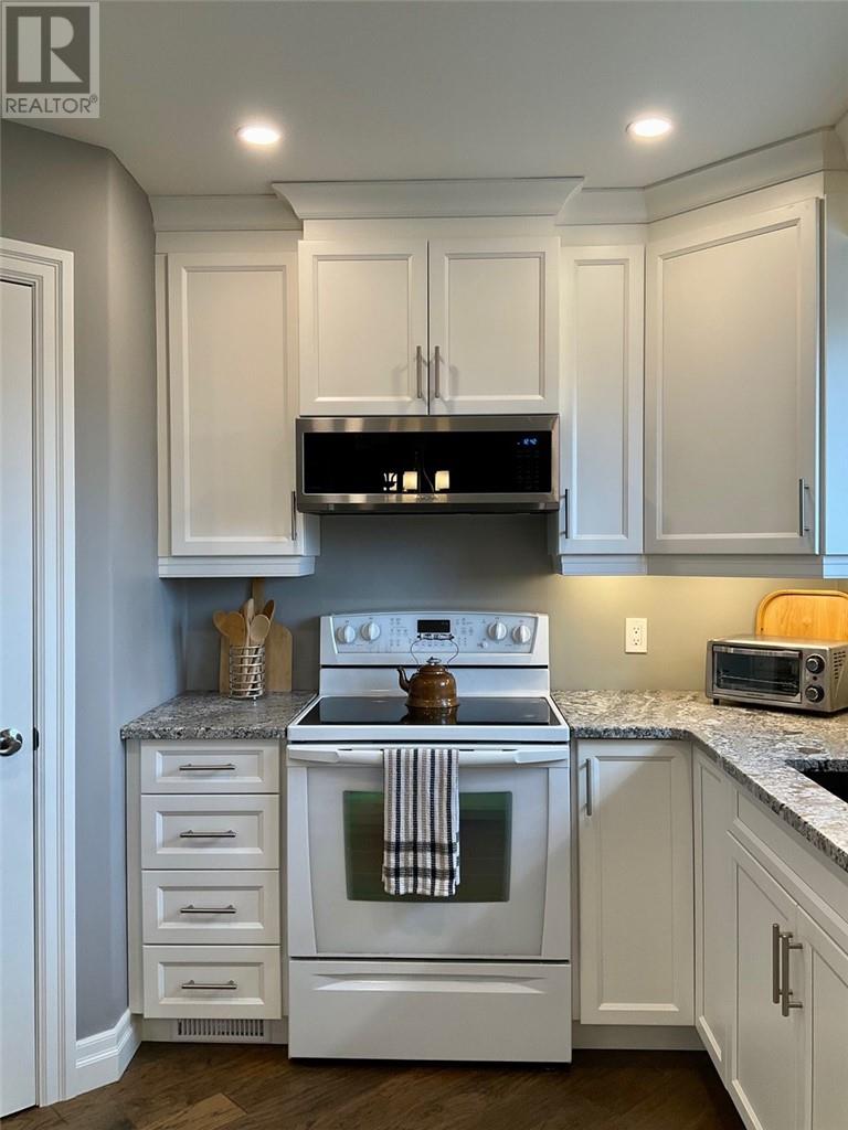 563 Montee Principale, Azilda, Ontario P0M 1B0 - Photo 9 - 2125640