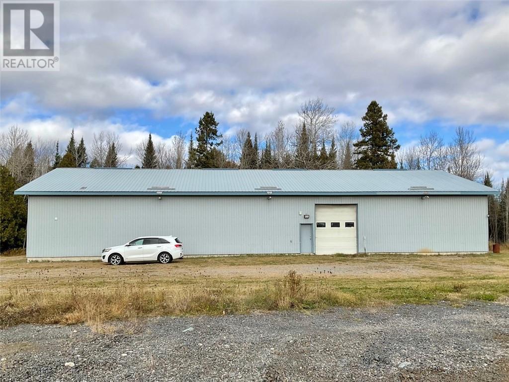 563 Montee Principale, Azilda, Ontario P0M 1B0 - Photo 36 - 2125640