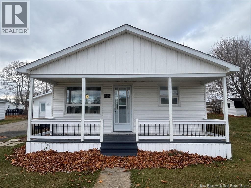 22 Promenade Florient, Petit-Rocher, New Brunswick  E8J 1S3 - Photo 3 - NB130166