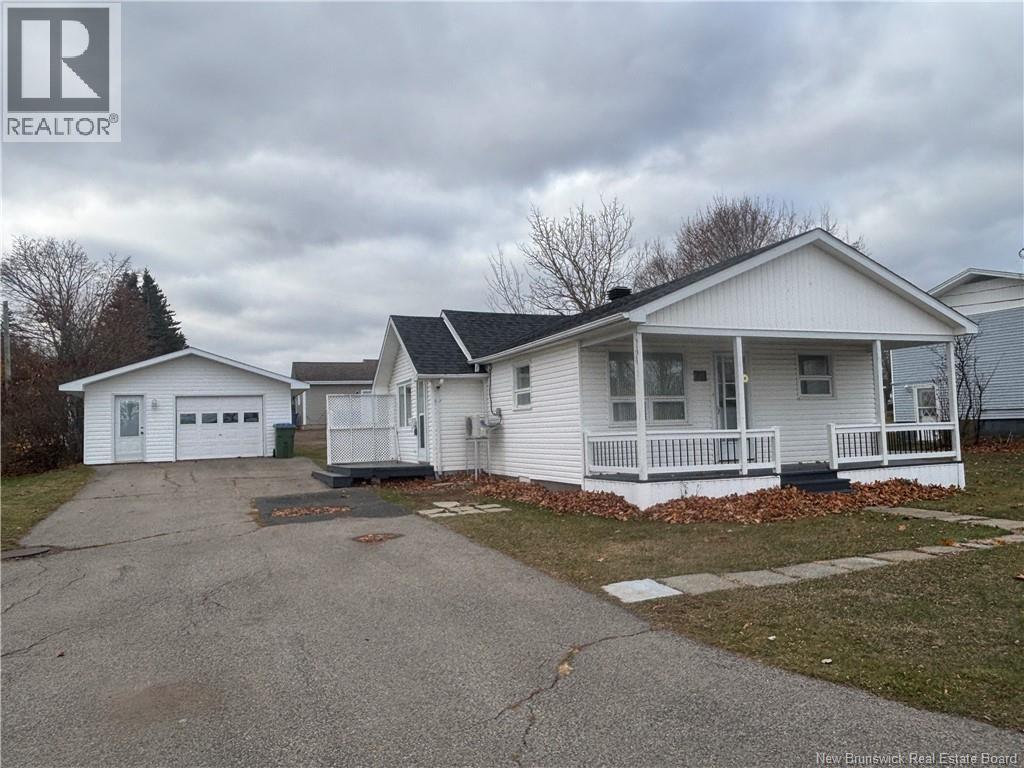 22 Promenade Florient, Petit-Rocher, New Brunswick  E8J 1S3 - Photo 1 - NB130166